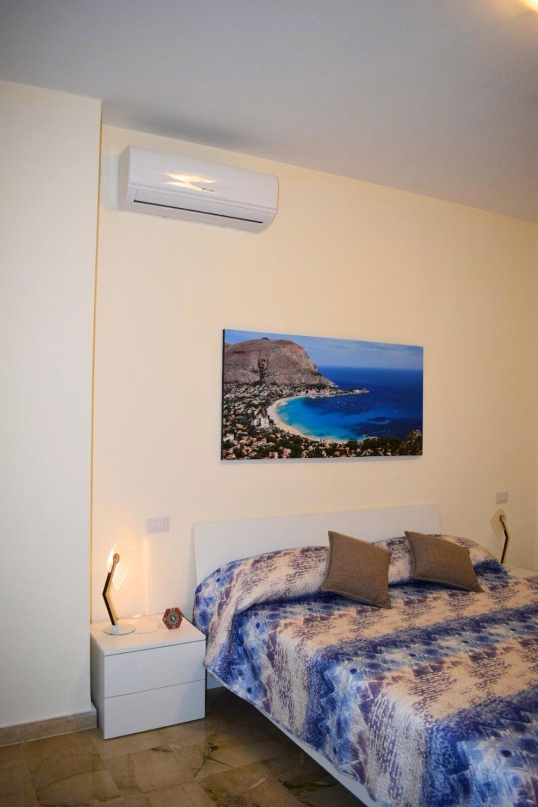La Casa Di Gus Appartement Palermo Buitenkant foto