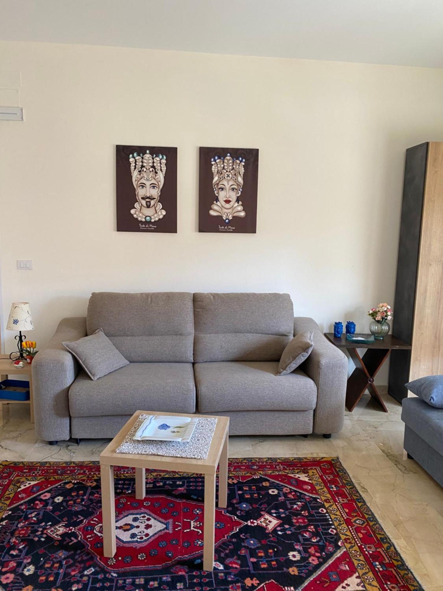 La Casa Di Gus Appartement Palermo Buitenkant foto